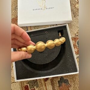 NWT Garden Glory Gold String of Pearls Door Knocker